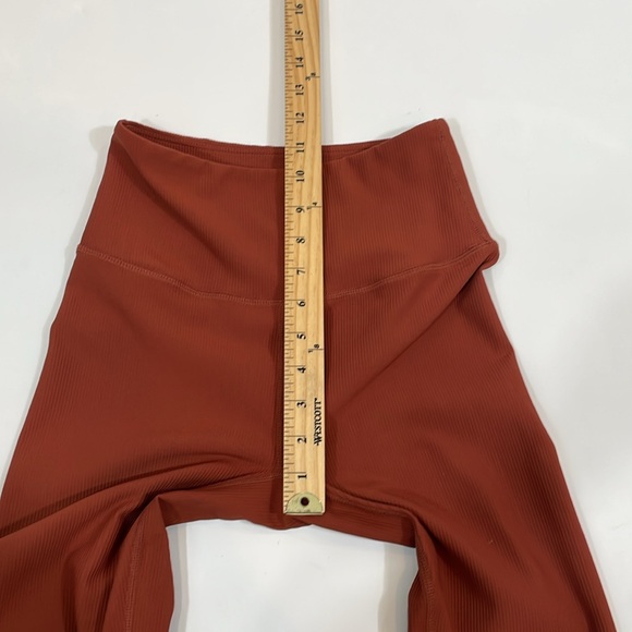 Varley Leggings Size Small Rust Color Ribbed Fabric NWOT - Picture 7 of 11